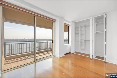 4 Horizon Road 1210 #1210, Fort Lee, NJ 07024 - Photo 10