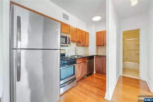 4 Horizon Road 1210, Fort Lee, NJ 07024 - Photo 6