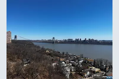 4 Horizon Road 1210 #1210, Fort Lee, NJ 07024 - Photo 4