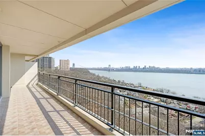 4 Horizon Road 1210 #1210, Fort Lee, NJ 07024 - Photo 18