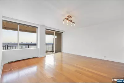 4 Horizon Road 1210 #1210, Fort Lee, NJ 07024 - Photo 12