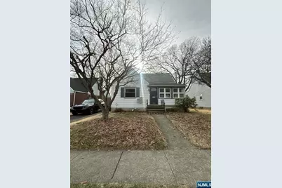 9-04 5th Street 4 #4, Fair Lawn, NJ 07410 - Photo 2