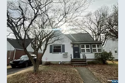 9-04 5th Street 4 #4, Fair Lawn, NJ 07410 - Photo 1
