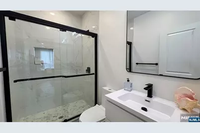 367 Devon Street 2 #2, Kearny, NJ 07032 - Photo 24