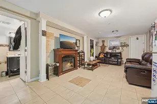 717 16th St, Union City, NJ 07087 - Photo 22