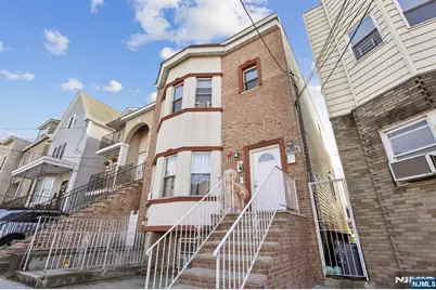 717 16th Street, Union City, NJ 07087 - Photo 2