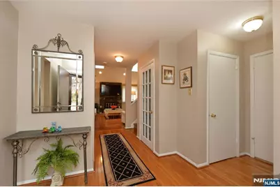 6 Romopock Court 6 #6, Mahwah, NJ 07430 - Photo 2