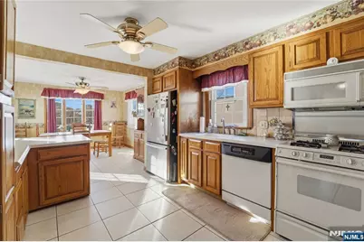 21 Park Place, Kearny, NJ 07032 - Photo 22