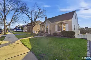 21 Park Pl, Kearny, NJ 07032 - Photo 2