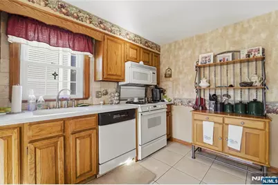 21 Park Place, Kearny, NJ 07032 - Photo 28