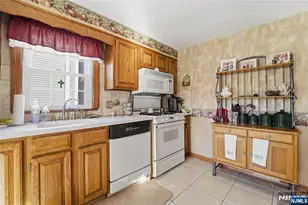 21 Park Pl, Kearny, NJ 07032 - Photo 28