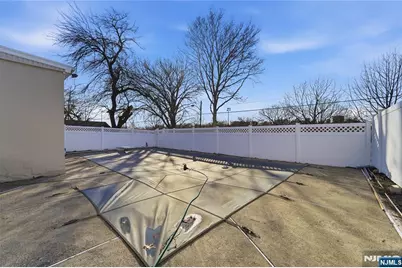 21 Park Place, Kearny, NJ 07032 - Photo 6