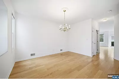 118 Cambridge Drive 1067 #1067, Nutley, NJ 07110 - Photo 16