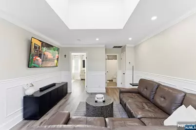 779 Riverside Avenue 201 #201, Lyndhurst Township, NJ 07071 - Photo 8