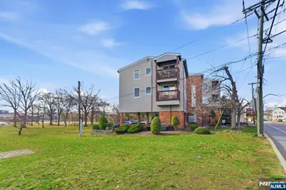 779 Riverside Avenue 201 #201, Lyndhurst Township, NJ 07071 - Photo 30