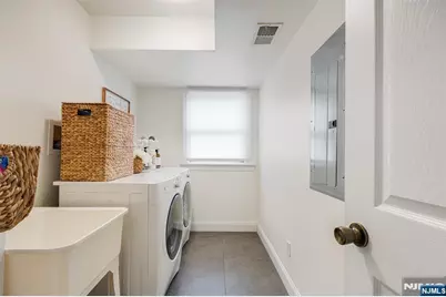 8 Dean, Rutherford, NJ 07070 - Photo 24