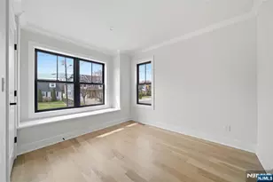 27 Willow St, Millburn, NJ 07041 - Photo 30