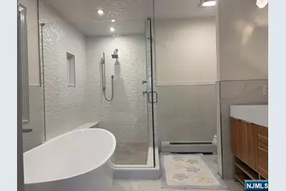 261 7th Street B #B, Palisades Park, NJ 07650 - Photo 12