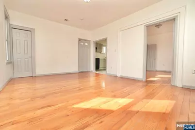 76 Aldine Street, Newark, NJ 07112 - Photo 2