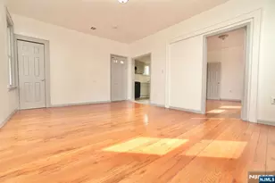 76 Aldine St, Newark, NJ 07112 - Photo 2