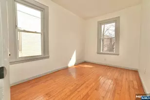 76 Aldine St, Newark, NJ 07112 - Photo 8