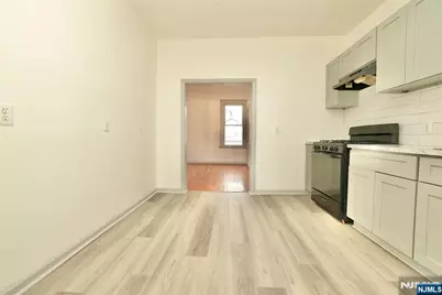 76 Aldine Street, Newark, NJ 07112 - Photo 4