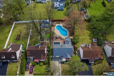 86 Howland Avenue, Teaneck Township, NJ 07666 - Photo 2