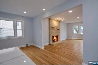 86 Howland Avenue, Teaneck Township, NJ 07666 - Photo 34