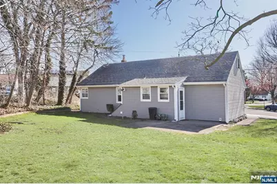 15-03 Everett Terrace, Fair Lawn, NJ 07410 - Photo 24