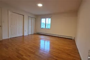 755 Edgewater Ave 2, Ridgefield, NJ 07657 - Photo 8