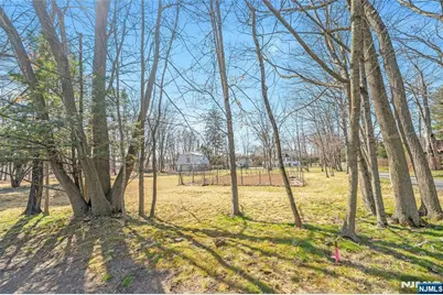 510 W Saddle River Road, Ridgewood, NJ 07450 - Photo 8