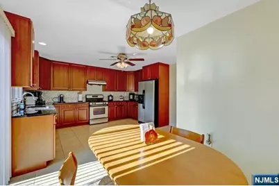 248 Clark Terrace, Cliffside Park, NJ 07010 - Photo 10