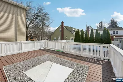 70 Delford Avenue, Bergenfield, NJ 07621 - Photo 24