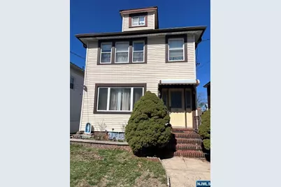 579 Oregon Avenue, Cliffside Park, NJ 07010 - Photo 1