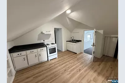 126 Essex Street, Hackensack, NJ 07601 - Photo 38