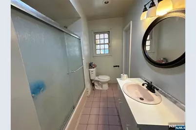 40 Sylvan Avenue, Bergenfield, NJ 07621 - Photo 6