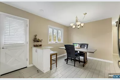 25 Veterans Place, North Arlington, NJ 07031 - Photo 10