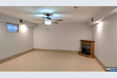 277 Wallington Avenue, Wallington, NJ 07057 - Photo 22