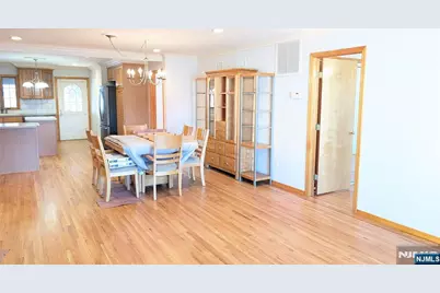 277 Wallington Avenue, Wallington, NJ 07057 - Photo 2