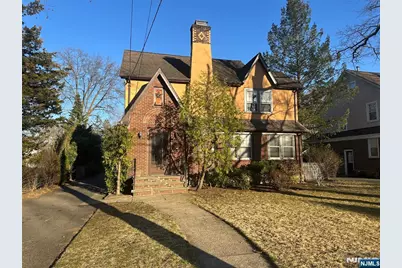 325 Bogert Avenue, Ridgewood, NJ 07450 - Photo 2