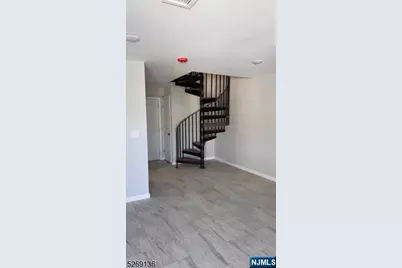 562 11th Street, Newark, NJ 07107 - Photo 4