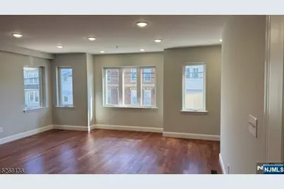 562 11th Street, Newark, NJ 07107 - Photo 2