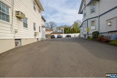 9 Lincoln Avenue, Rutherford, NJ 07070 - Photo 2