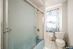 31-33 William St, Bergenfield, NJ 07621 - Photo 24