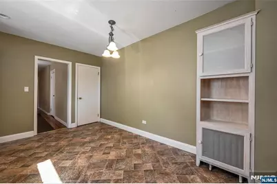 31-33 William Street, Bergenfield, NJ 07621 - Photo 20