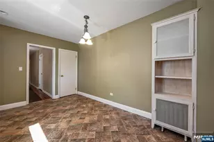 31-33 William St, Bergenfield, NJ 07621 - Photo 20