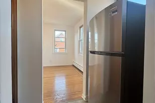 688 Kingsland Ave 2, Ridgefield, NJ 07657 - Photo 6