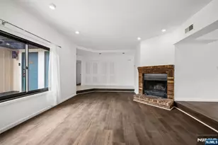 1431 John St, Fort Lee, NJ 07024 - Photo 6