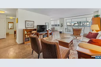 2150 Center Avenue 3C #3C, Fort Lee, NJ 07024 - Photo 1