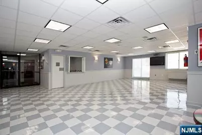 2150 Center Avenue 3C #3C, Fort Lee, NJ 07024 - Photo 28